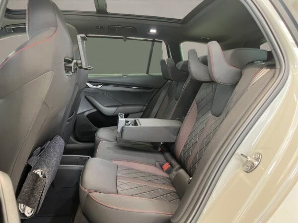 Skoda Octavia Combi RS Navi AHK Pano 360 eHeck Canton