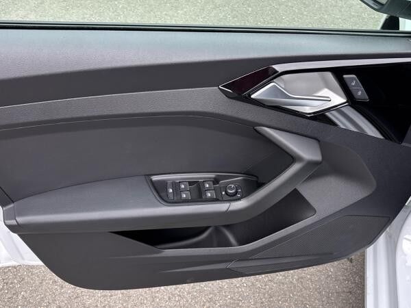 Audi A1 Sportback 25 TFSI Digitales Cockpit Navi
