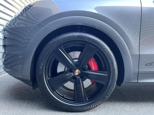 Porsche Cayenne GTS