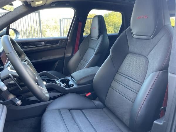 Porsche Cayenne GTS