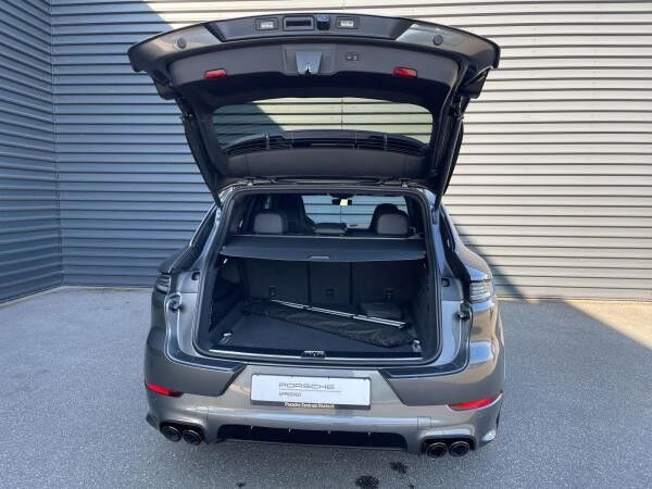 Porsche Cayenne GTS