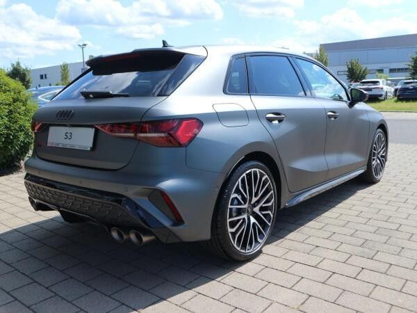 Audi S3 Sportback TFSI S tronic*MATT*PANO*MATRIX*