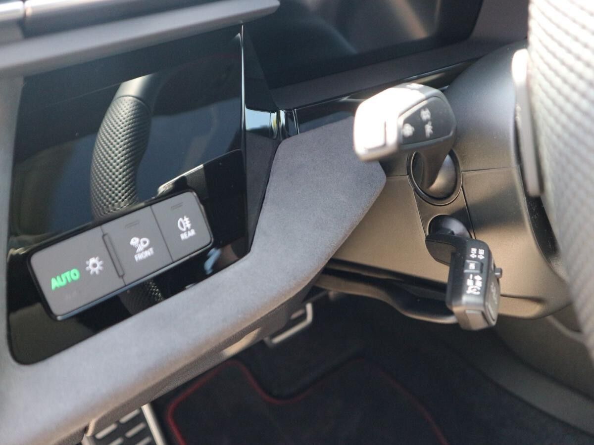 Audi S3 Sportback TFSI S tronic*MATT*PANO*MATRIX*