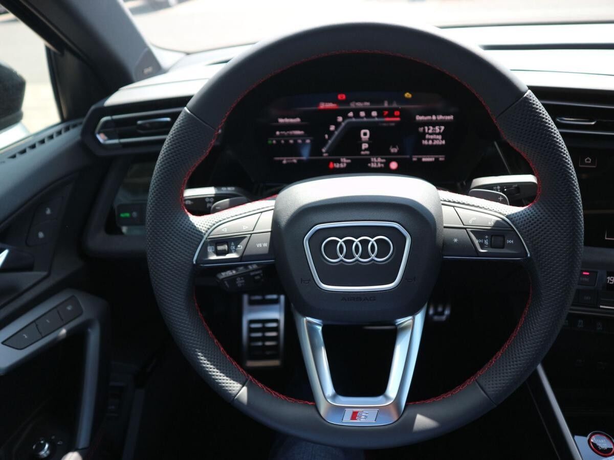 Audi S3 Sportback TFSI S tronic*MATT*PANO*MATRIX*
