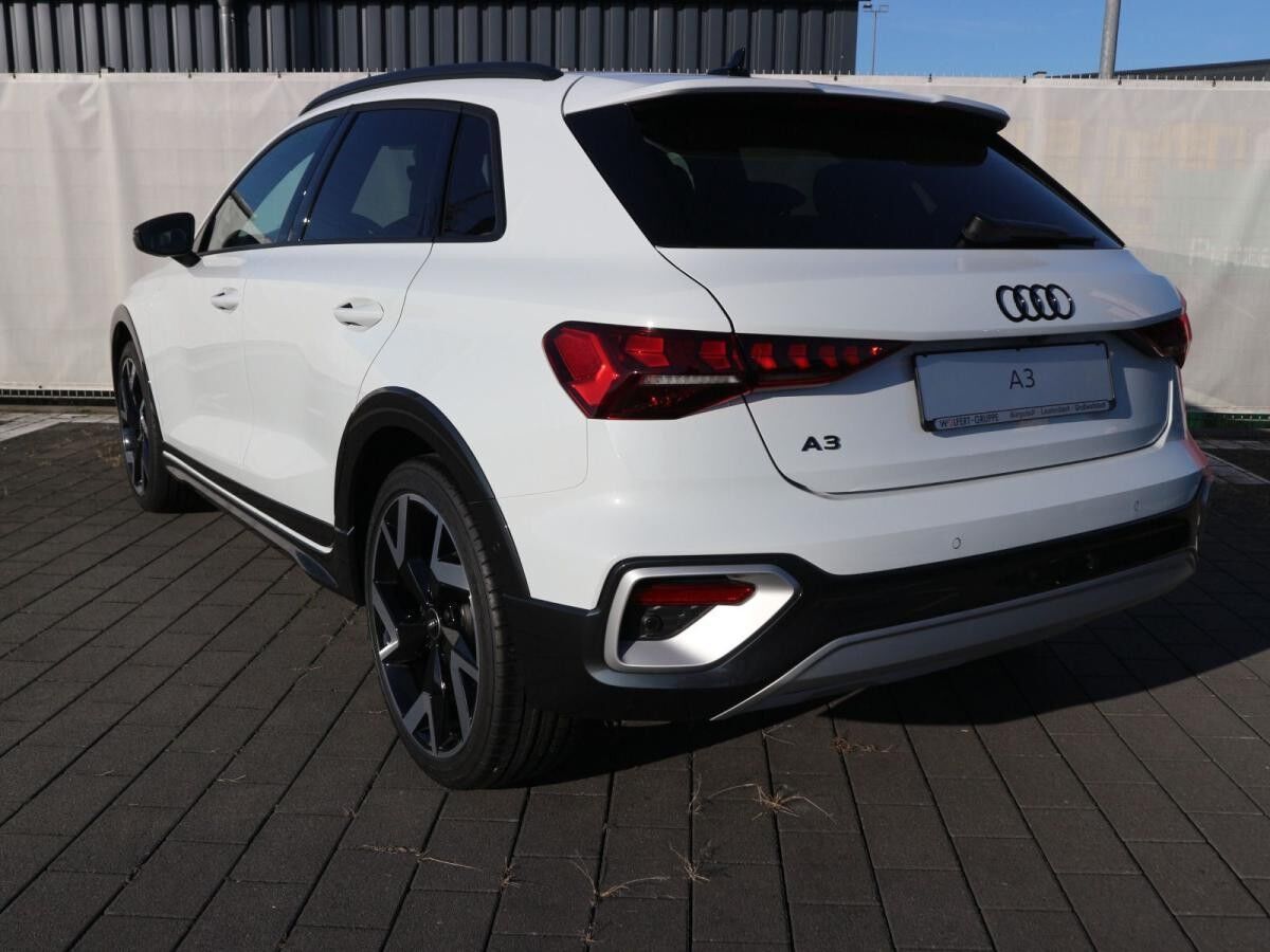 Audi A3 allstreet 35 TFSI S tronic*MATRIX*AHK*ACC*