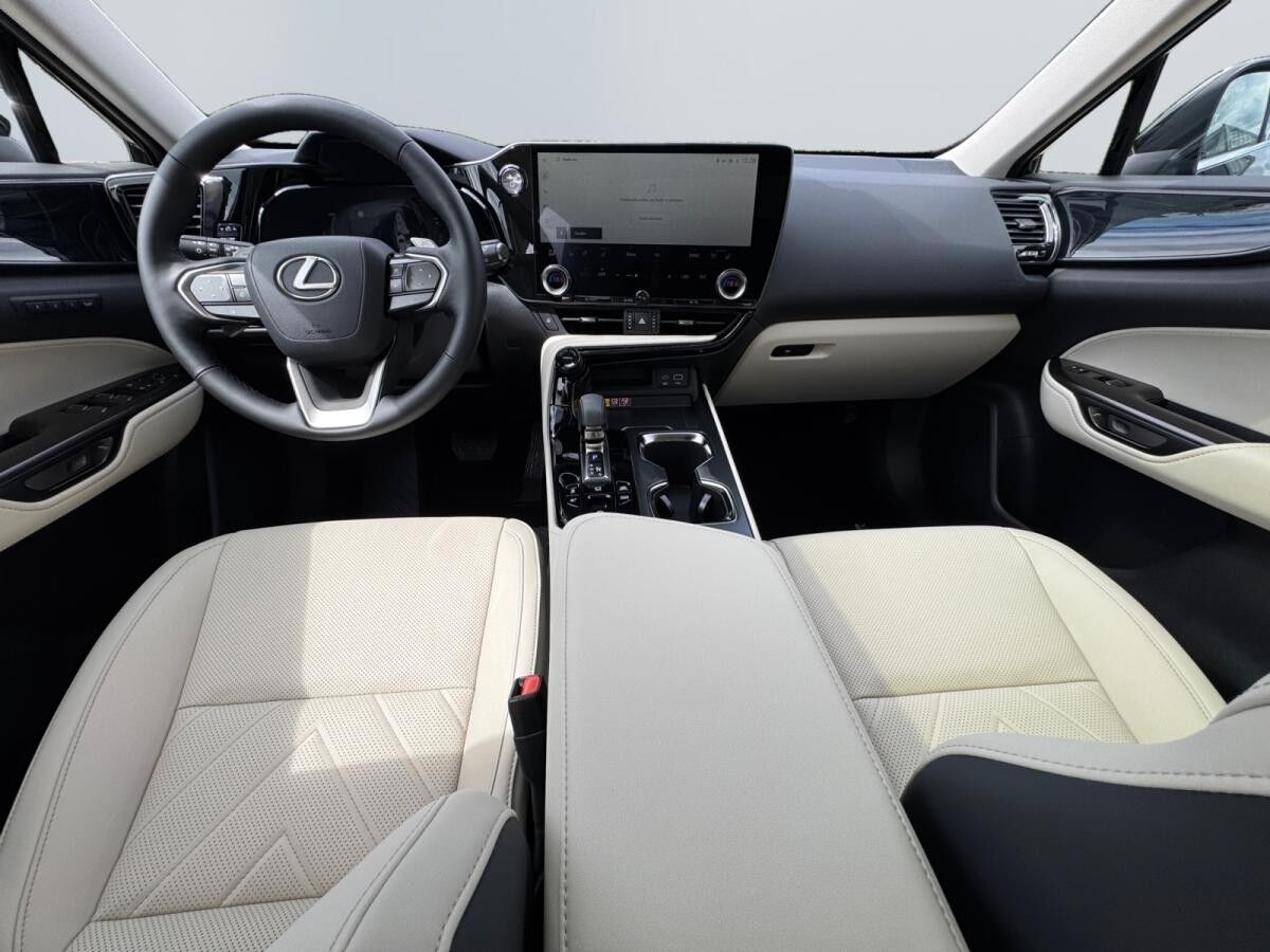 Lexus NX 450h+ Executive Line | E-Four Allrad | Vollausstattung inklusive Panoramadach | Wartung inkl.