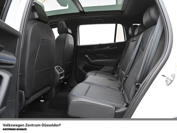 Volkswagen Tayron R-Line DSG 1.5 eHybrid-Black Style (Düsseldorf)