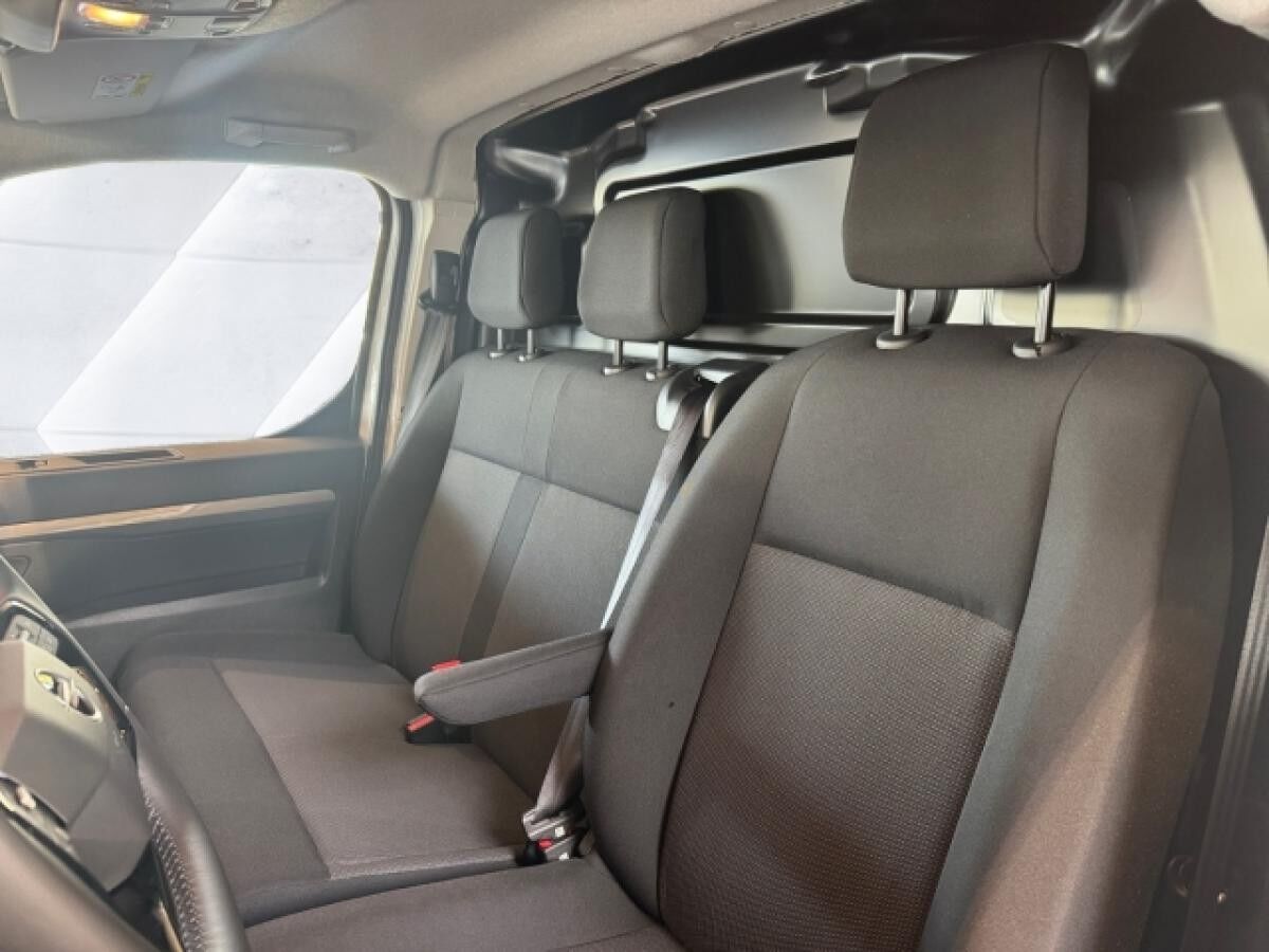 Opel Vivaro Cargo M , 1.5 Diesel MT6 "SOFORT VERFÜGBAR" Allwetter Klima PDC Rückfahrkam. 🛠 Gewerbekundenhammer 🔨