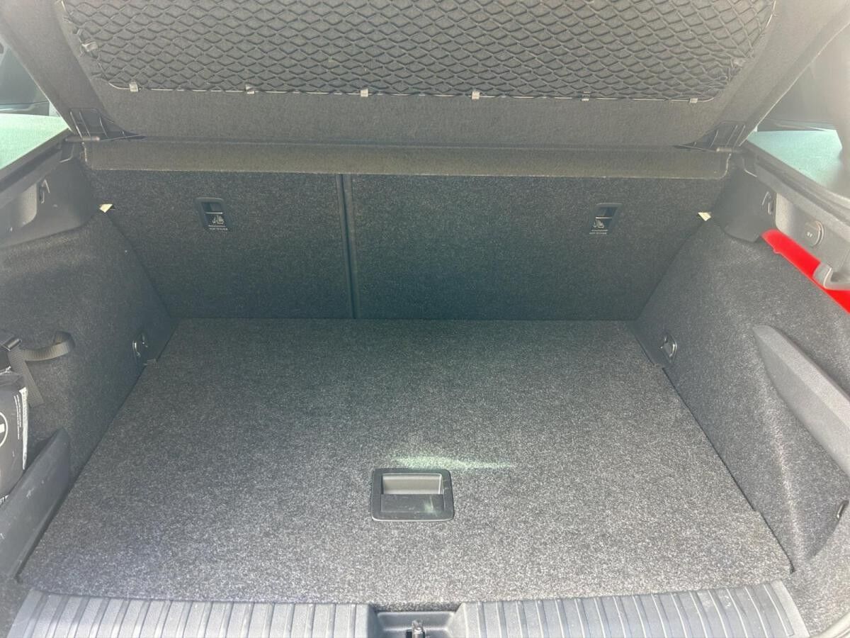 Skoda Kamiq Selection 1.5 TSI Pano ACC Kamera MATRIX