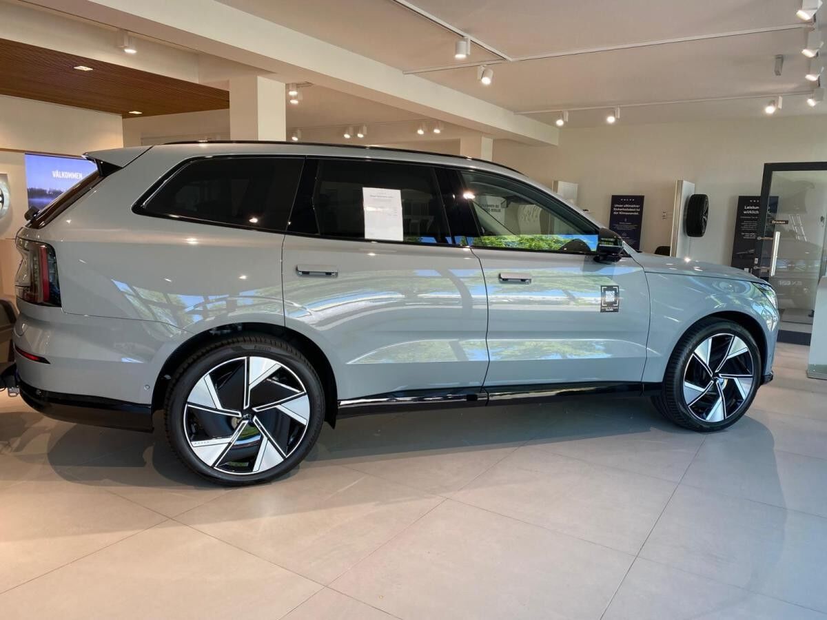 Volvo EX90 Twin Performance Ultra, 22", Luftfahr., AHK, Pilot-Assist