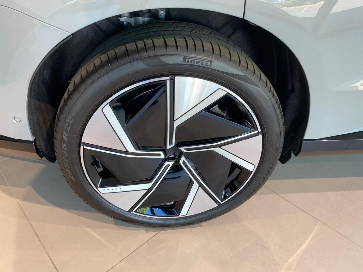 Volvo EX90 Twin Performance Ultra, 22", Luftfahr., AHK, Pilot-Assist