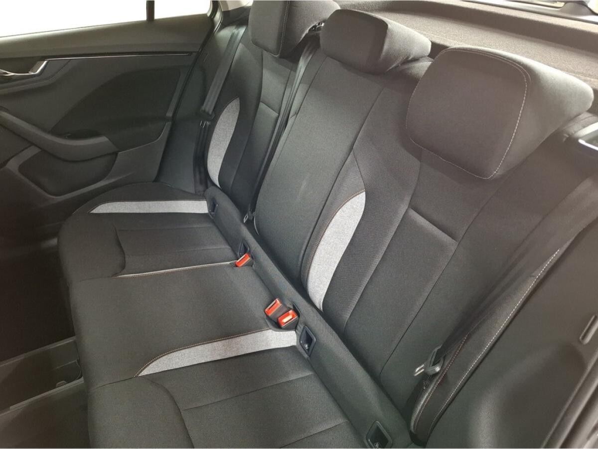 Skoda Kamiq 1.0 TSI - Tour