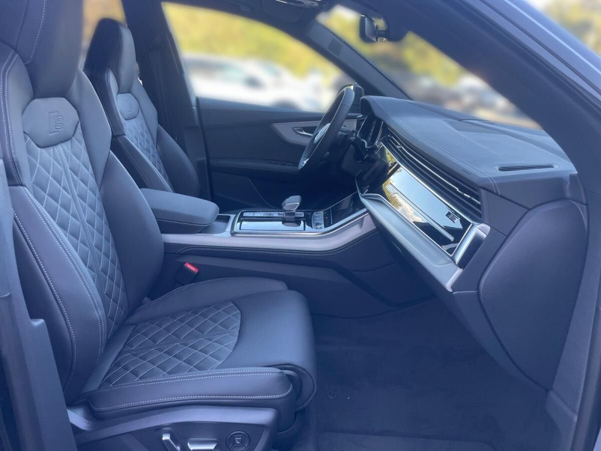 Audi Q8 SUV TDI quattro tiptronic