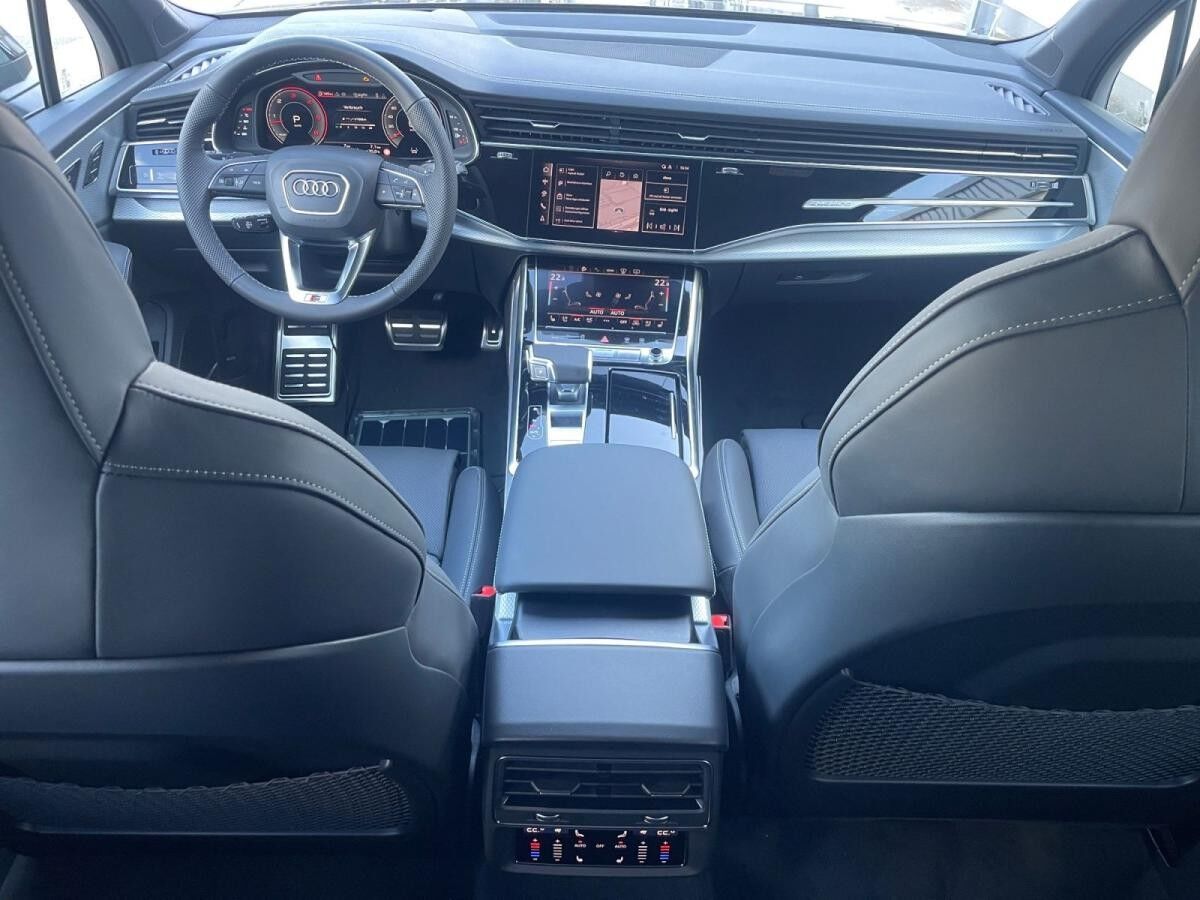 Audi Q7 SUV S line business TDI qu. 7-Sitze Pano AHK HUD Standheiz.