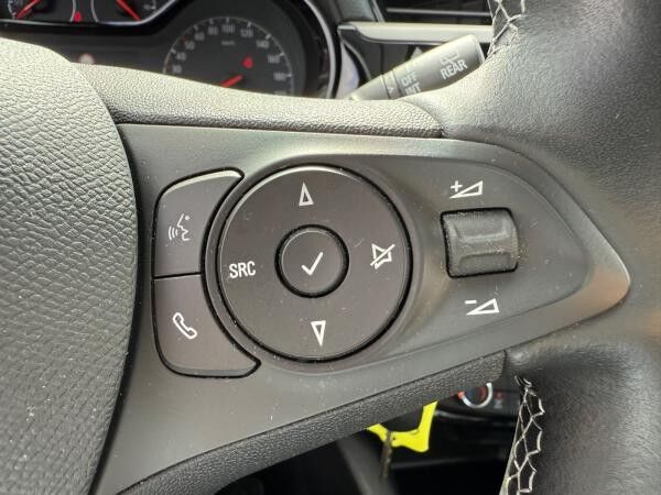 Opel Corsa F 1.2 Edition SHZ+Winterp.+2xKlima+Kam.