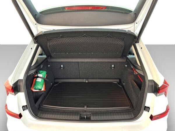 Skoda Kamiq Kamiq 1.0 TSI DSG - Tour *Automatik *Anhängekupplung