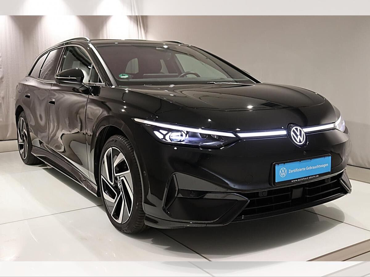 Volkswagen ID.7 Tourer Pro 286PS 86kWh AHK Winterr. EasyOpen Wärmepumpe ergoActive-Sitze