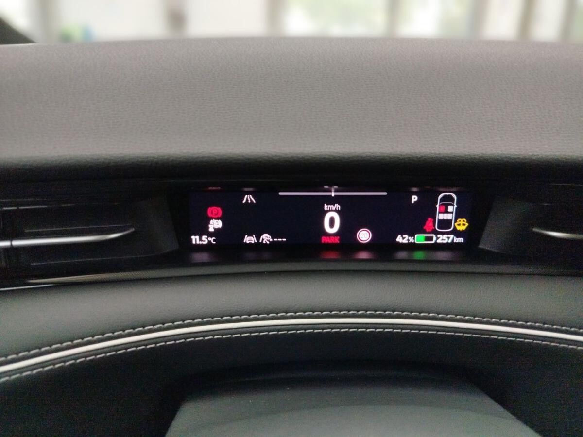 Volkswagen ID.7 Pro Navi IQ.Light DAB+ FrontAssist