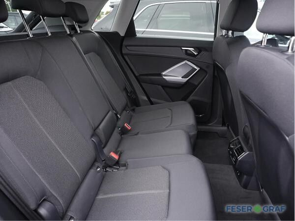 Audi Q3 advanced 35 TFSI S tronic AHK Navi LED ACC