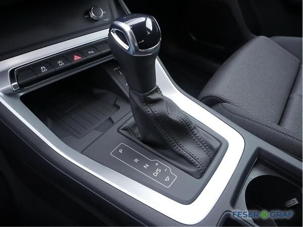 Audi Q3 advanced 35 TFSI S tronic AHK Navi LED ACC