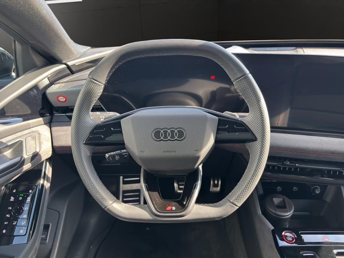 Audi A6 e-tron Avant quattro Pano+Matrix+Kamera+B&O Audi A6 e-tron Avant quattro Pano+Matrix+Kamera+B&O