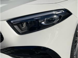 Mercedes-Benz A 200 d AMG Line Panorama Totwinkel 360°Kamera