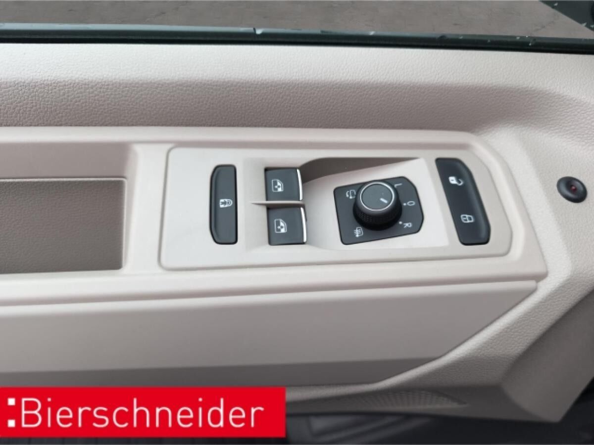 Volkswagen T7 Multivan KÜ 2.0 TDI DSG Goal 7-S. VIS-A-VIS NAVI-PRO 5-J-GAR AHK