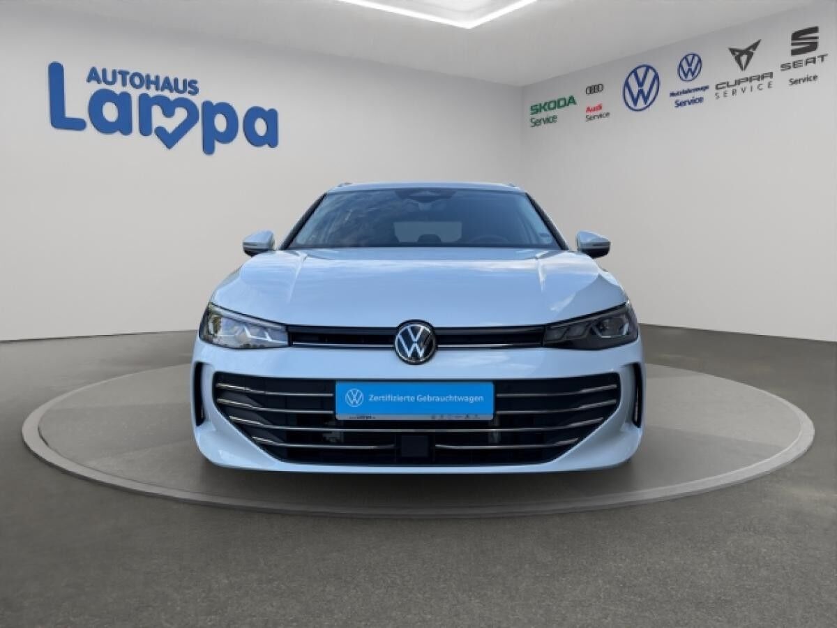 Volkswagen Passat Business 1.5 eTSI DSG ACC, AHK, NAVI, SHZ