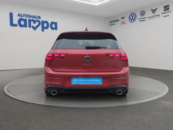 Volkswagen Golf GTI VIII 2.0 TSI