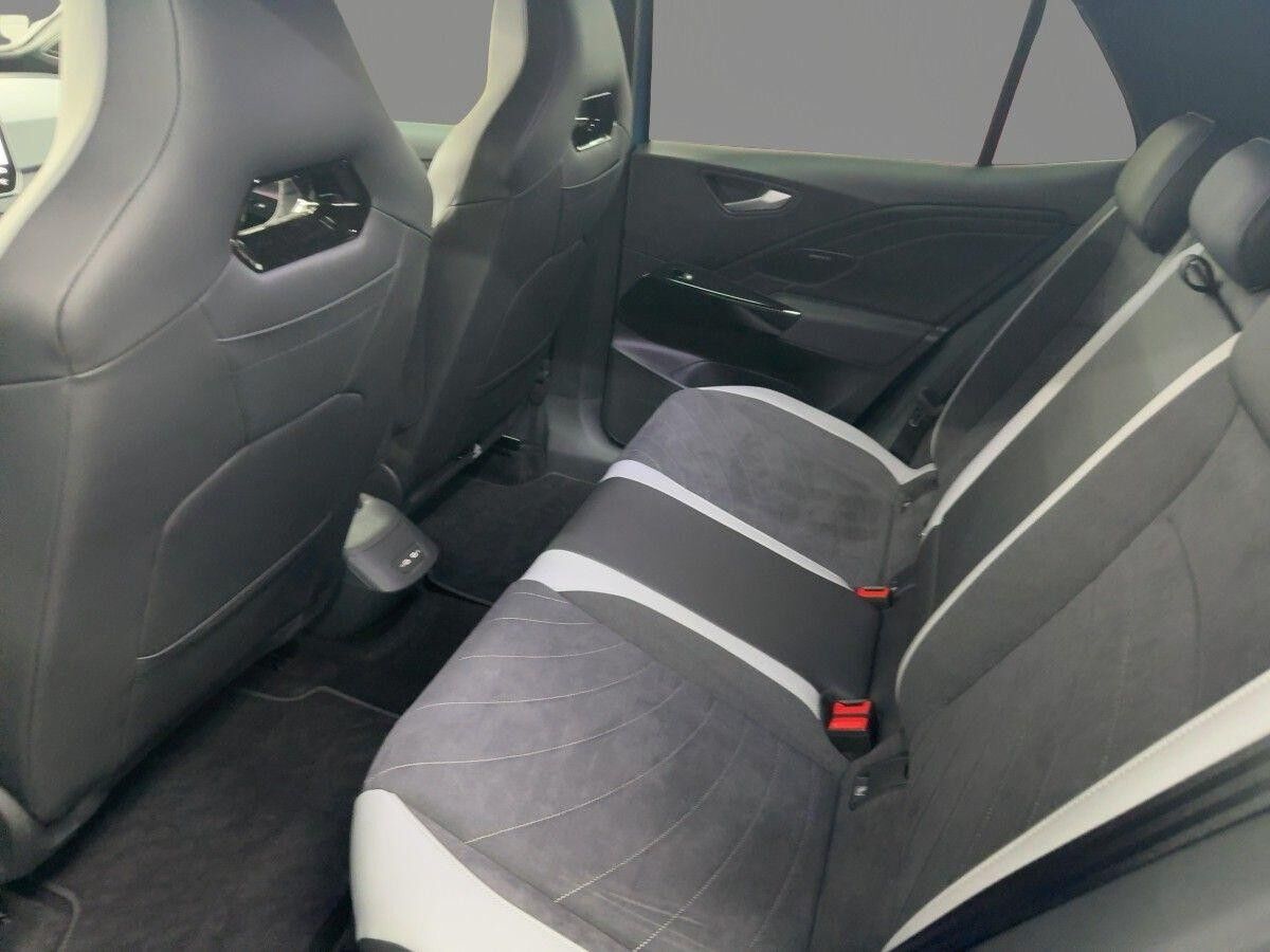 Volkswagen ID.3 Pro S MATRIX NAVPRO 360°KAM H/K WÄPU Volkswagen ID.3 Pro S MATRIX NAVPRO 360°KAM H/K WÄPU