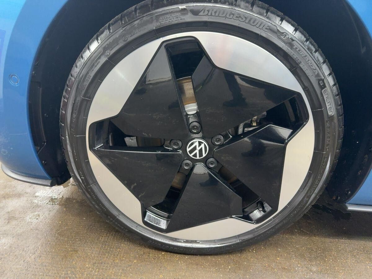 Volkswagen ID.3 Pro S MATRIX NAVPRO 360°KAM H/K WÄPU Volkswagen ID.3 Pro S MATRIX NAVPRO 360°KAM H/K WÄPU