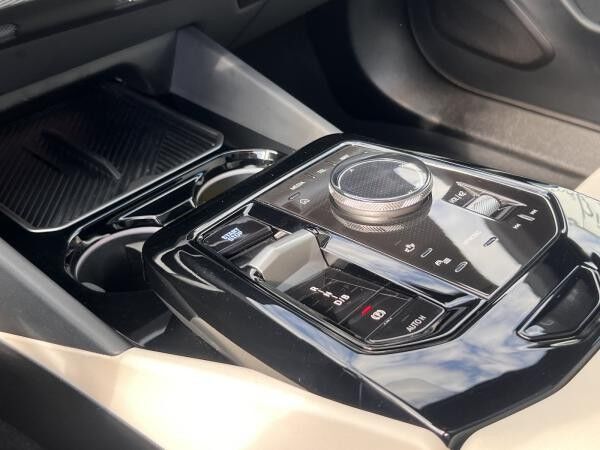 BMW i5 eDrive40 Touring M Sportpaket DAB LED AHK