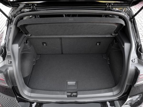 Volkswagen T-Cross R-Line 1.5 TSI DSG ACC AHK LED NAVI RÜCKKAMERA DAB