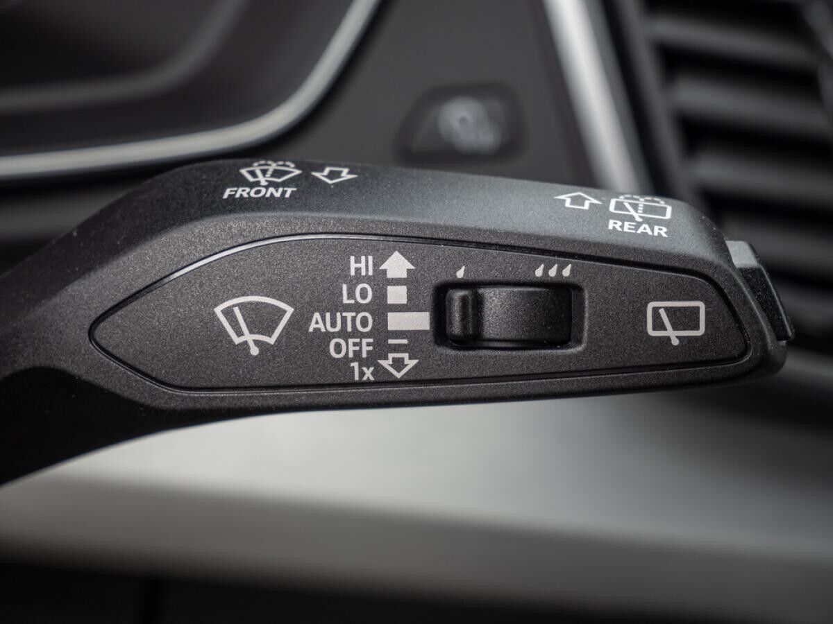 Audi Q5 Sportback S line business 35 TDI