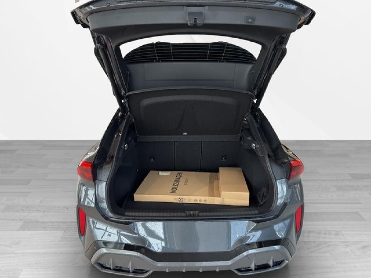 Cupra Terramar 1.5 eTSI DSG AHK | TOP VIEW | NAVI | HUD | INTELLIGENT DRIVE | eHECK