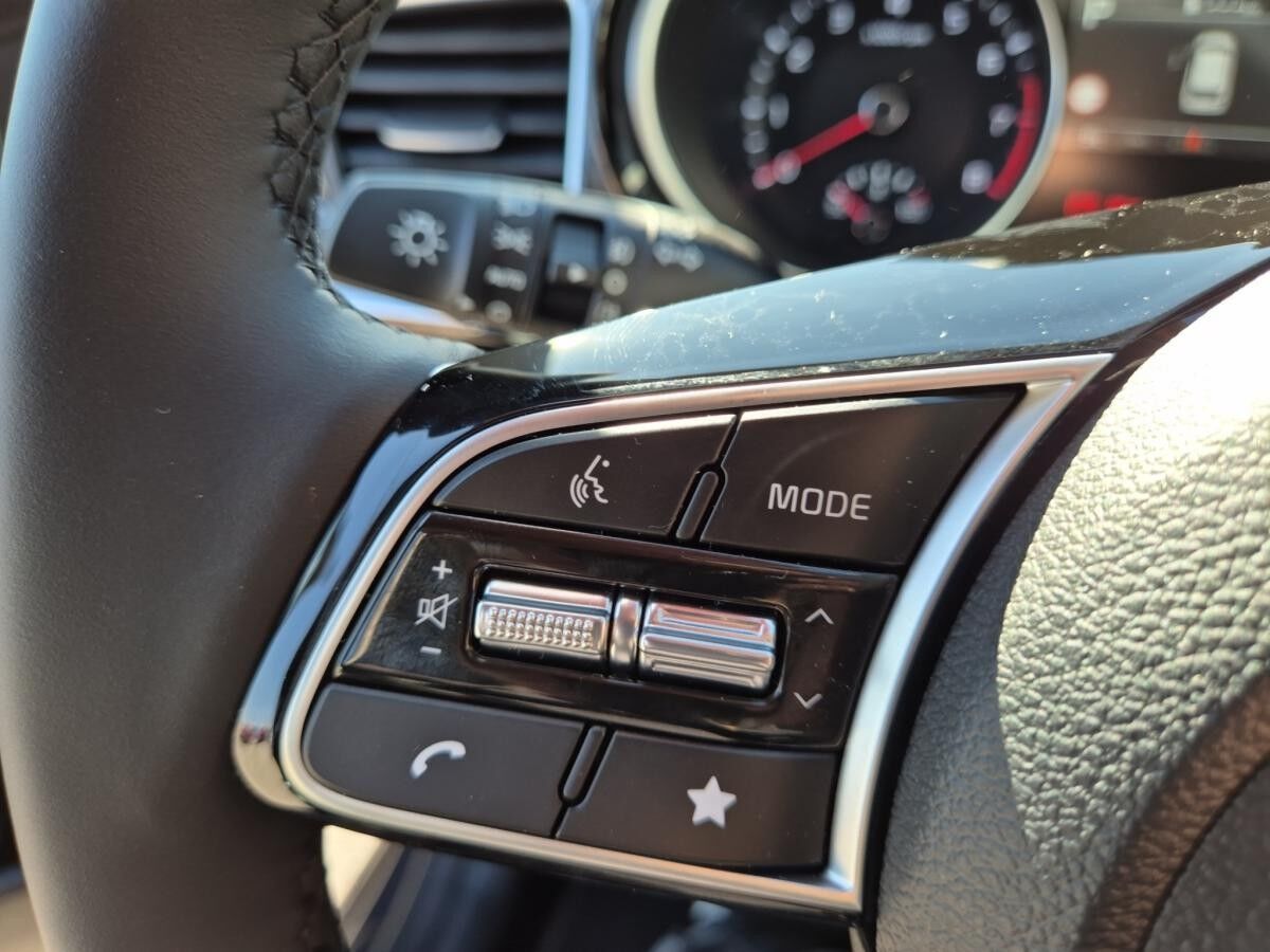 Kia Ceed SW 1.5T DCT7 ULTIMATE | STYLE-PAKET | LED | 17" | GEWERBLICH