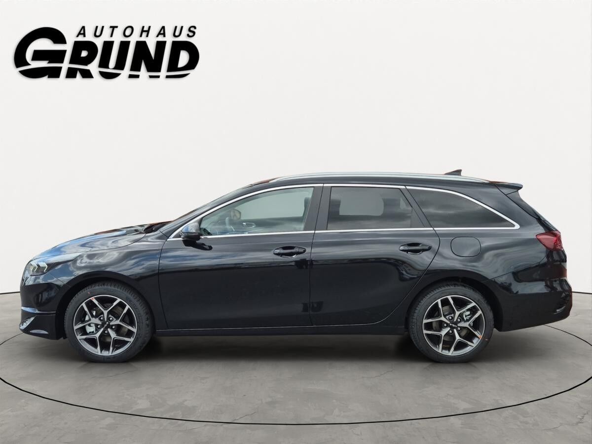 Kia Ceed SW 1.5T DCT7 ULTIMATE | STYLE-PAKET | LED | 17" | GEWERBLICH