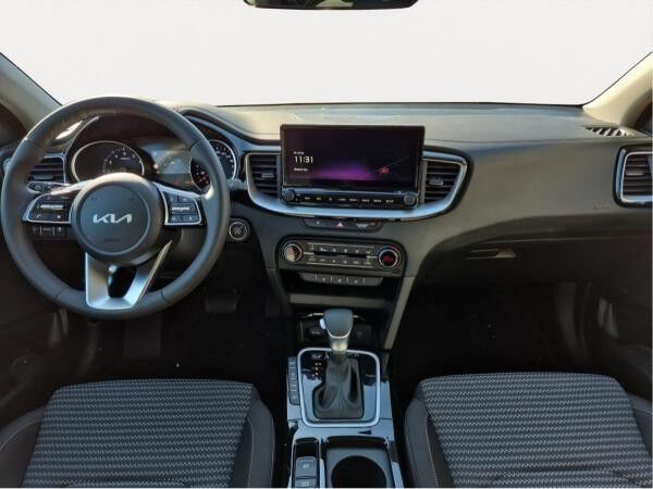 Kia Ceed SW 1.5T DCT7 ULTIMATE | STYLE-PAKET | LED | 17" |
