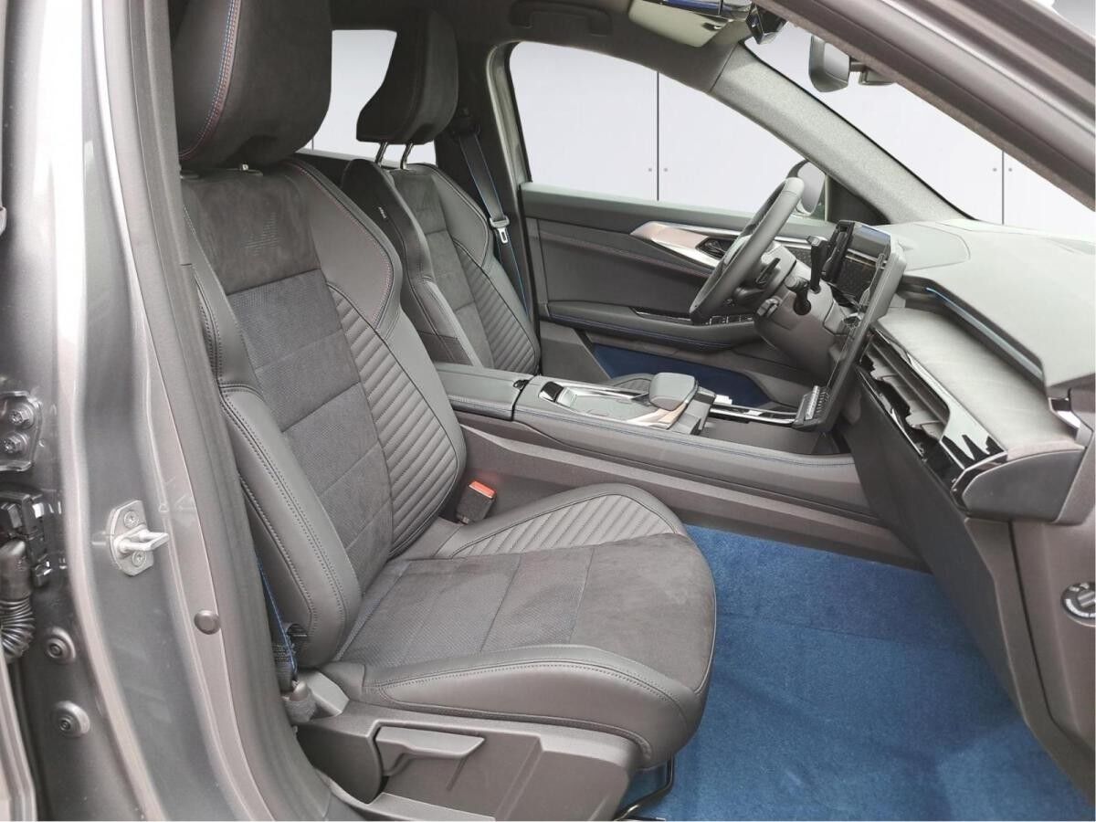 Renault Rafale Esprit Alpine Plug-in Hybrid 300 4x4