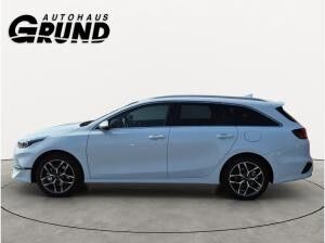 Kia Ceed SW 1.5T ULTIMATE | STYLE-PAKET | LED | 17" |