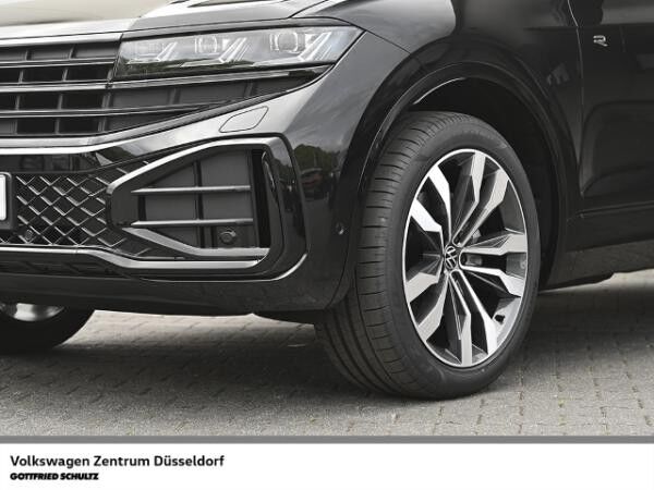 Volkswagen Touareg R-Line 3.0 V6 TDI  (Düsseldorf)