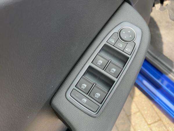 Renault Clio V TCe 90 Evolution LED Sitzheizung Navi