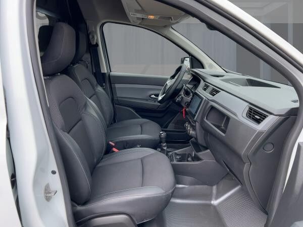 Renault Express dCi 95 Klima Allwetter Bodenplatte