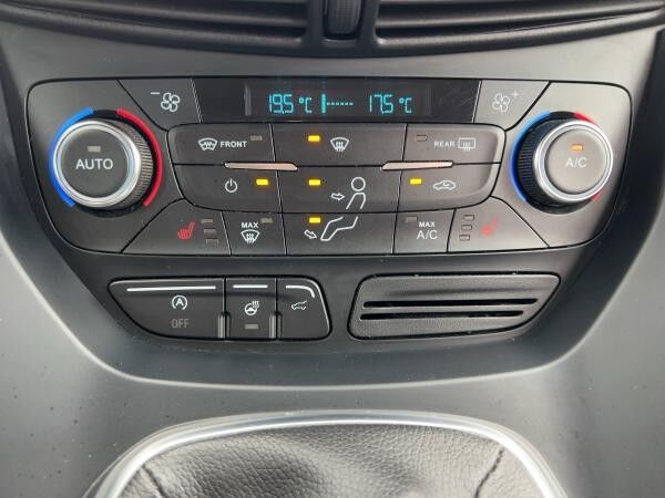 Ford Kuga 1.5 EcoBoost Cool&Connect Winter-Paket Navi