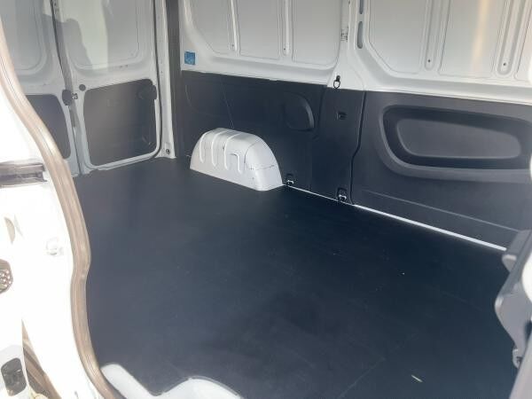 Renault Trafic Kasten L2H1 dCi 130 LED Navi Klima