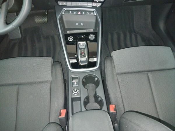 Audi A3 Limousine MATRIX NAVI