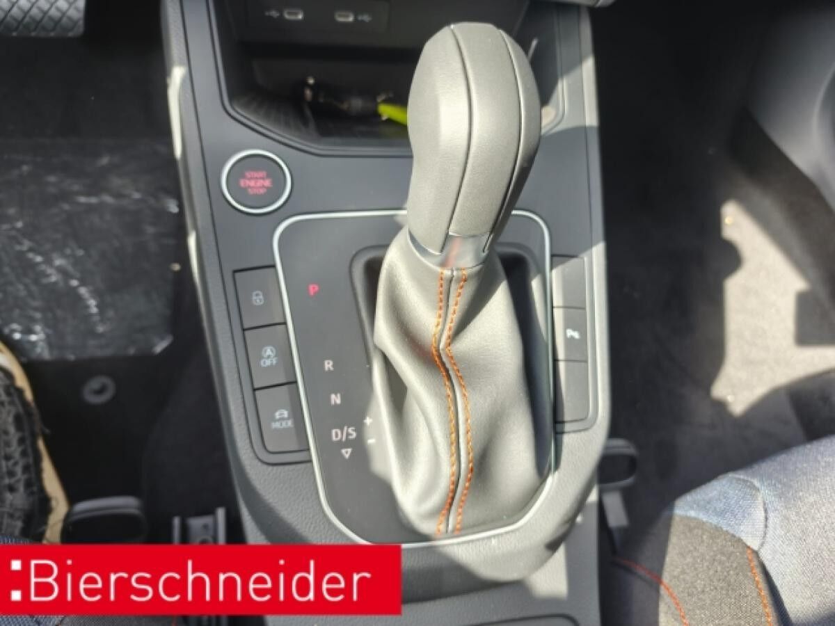 Seat Ibiza 1.0 TSI DSG FR Black Edition KAMERA