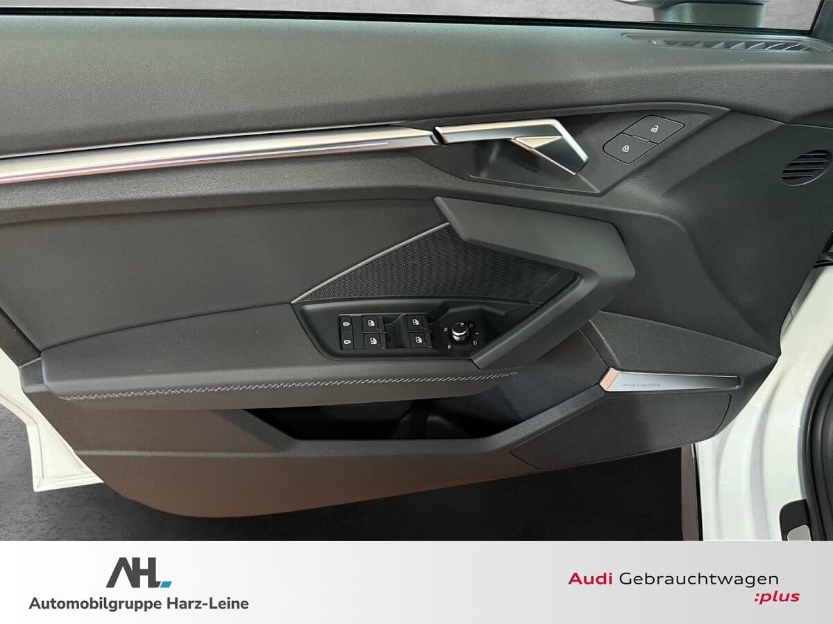 Audi S3 Sportback 2.0 TFSI quattro Navi Matrix B+O RFK Assistenzpaket