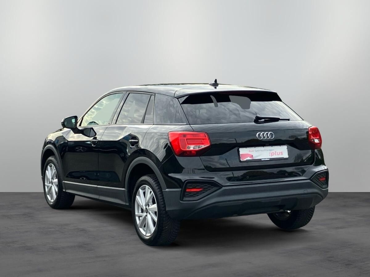 Audi Q2 35 TFSI S-tronic / MMI-Navi plus, LED, RFK