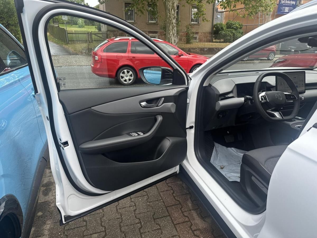 MG S5 EV S5 EV Comfort – vollelektrischer SUV ab 229 €/ Monat leasen